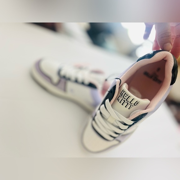 Hello Kitty by Sanrio Women’s Lavendar Casual Court Sneaker, Regular Width 6 - Picture 2 of 9